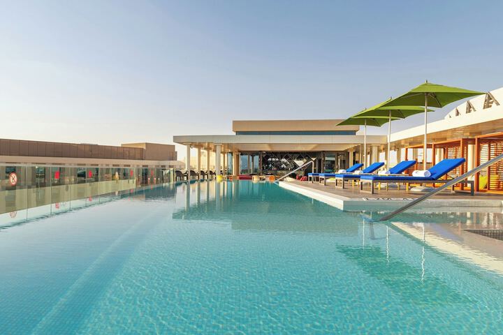 Pools & Facilities