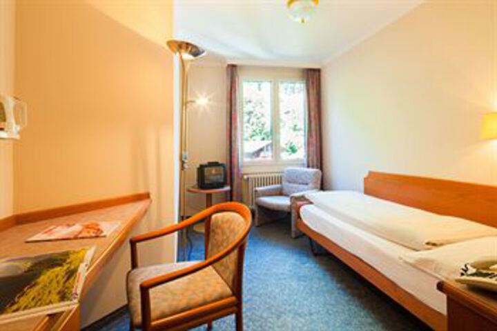 Room 78 of 108