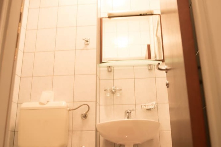 Room 20 of 47