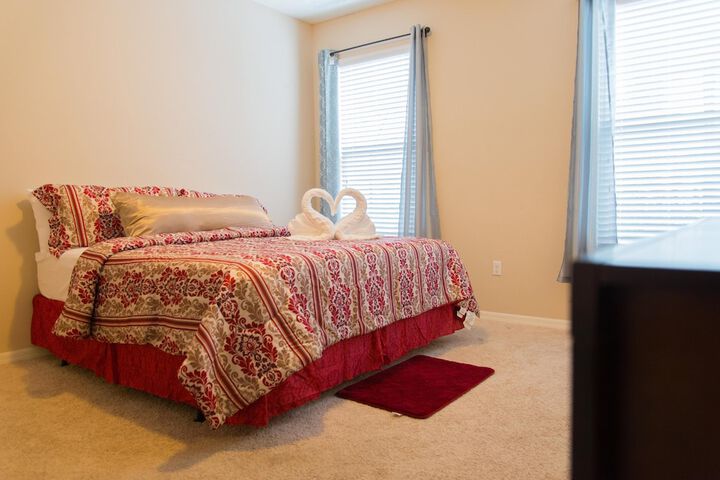 Room 4 of 42