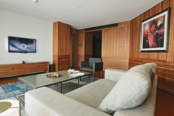 Room 175 of 320