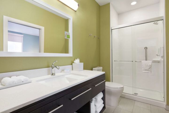 Bathroom shower