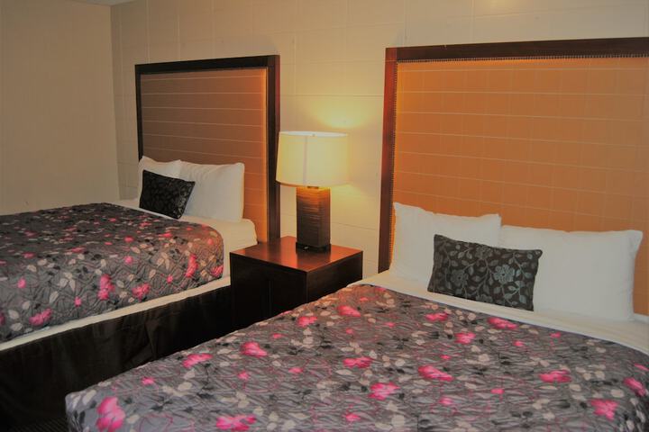 Room 5 of 20