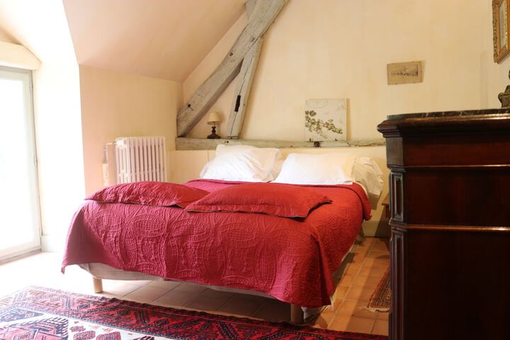 Room 56 of 145