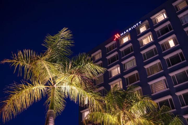Hotel 82 of 86