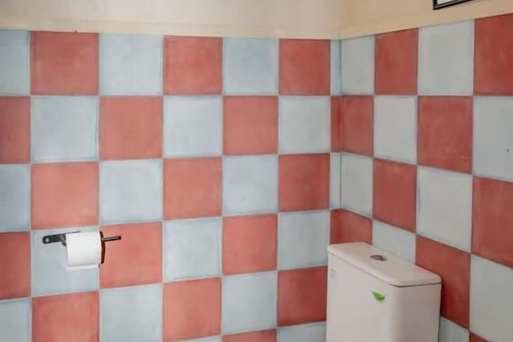 Room 46 of 84
