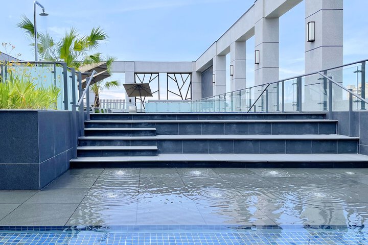 Pool 26 of 38