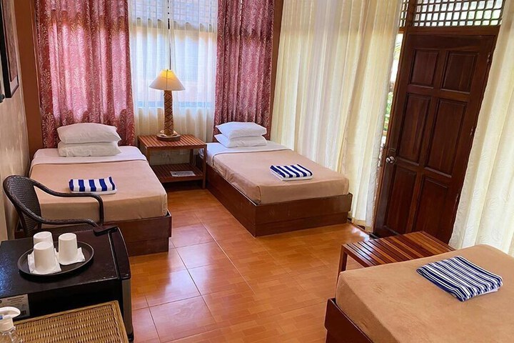 Room 43 of 92