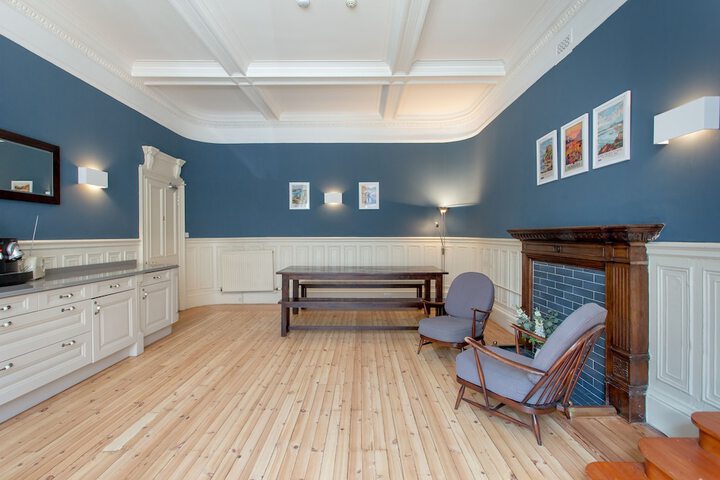 Room 45 of 68