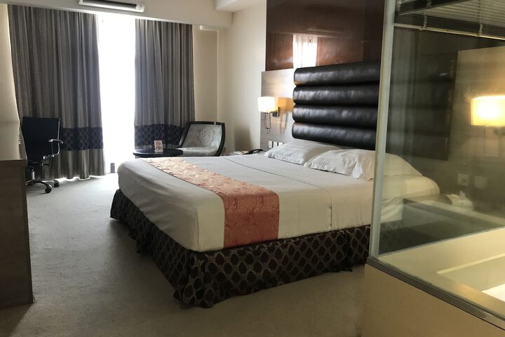 Room 36 of 139