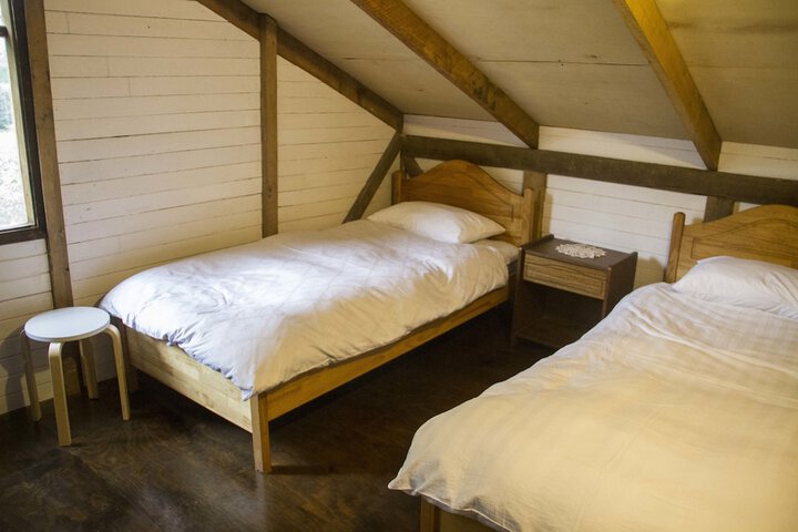 Room 3 of 34
