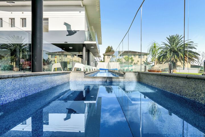 Pool 79 of 95