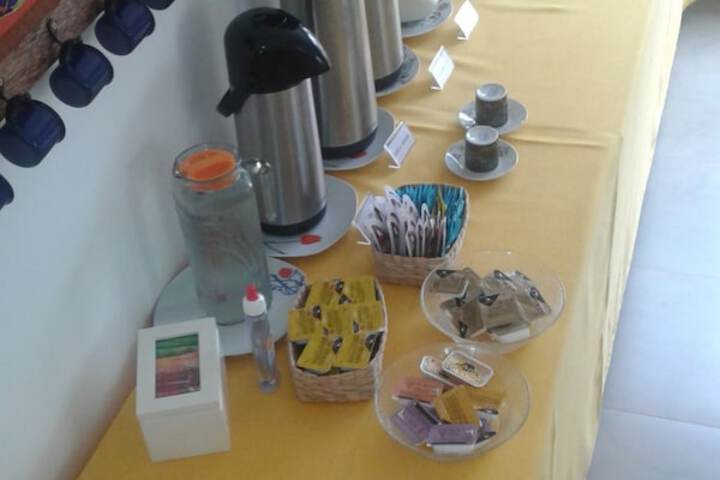 Breakfast/Coffee Service 13 of 60