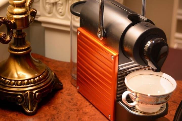 Breakfast/Coffee Service 48 of 95