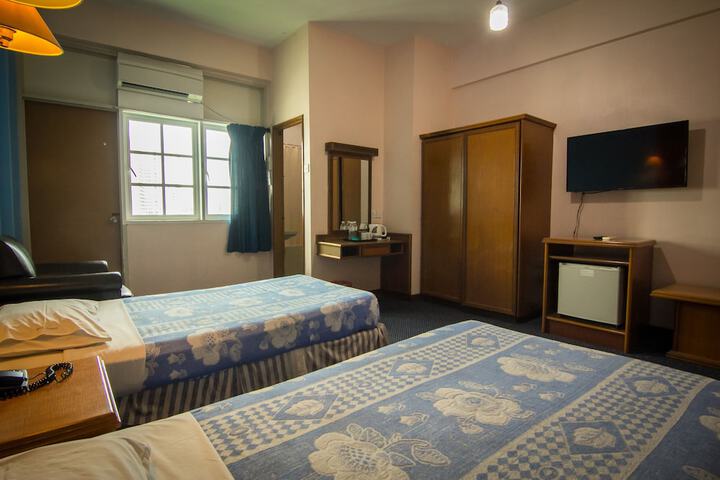 Room 21 of 60