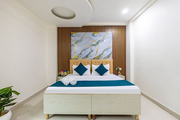 Room 14 of 34