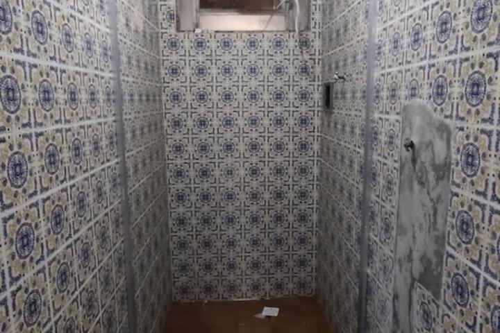 Room 97 of 116