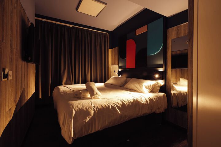Room 29 of 59