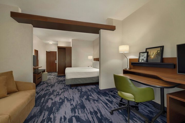 Room 13 of 62
