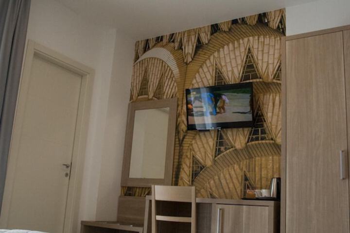 Room 12 of 55
