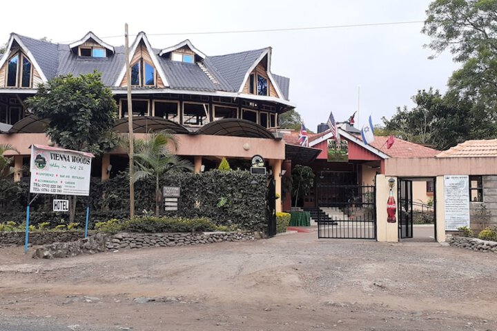 Hotel Exterior 99 of 130