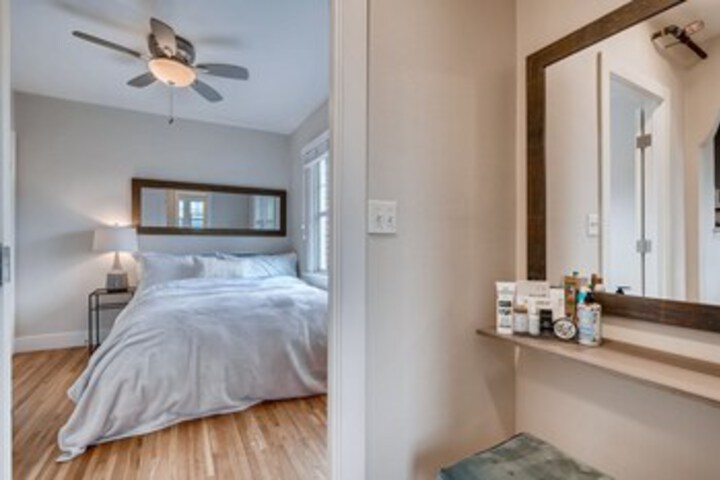 Room 48 of 61