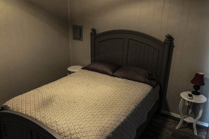 Room 26 of 917