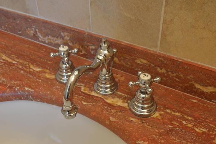 Bathroom Vanities