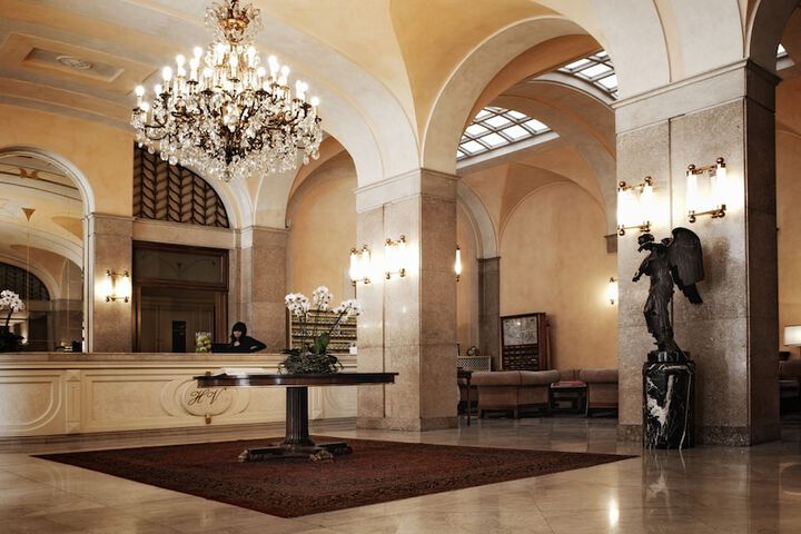 Hotel Interior 3 of 94