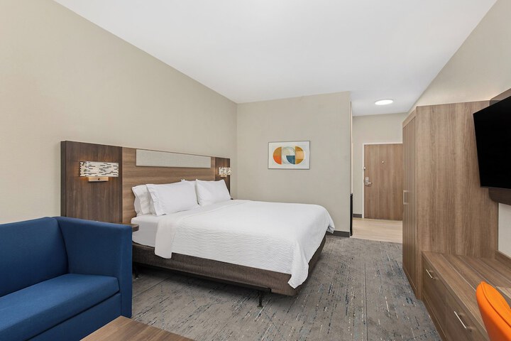 Standard | King Bed (22 of 28)
