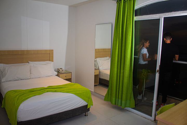 Room 29 of 66