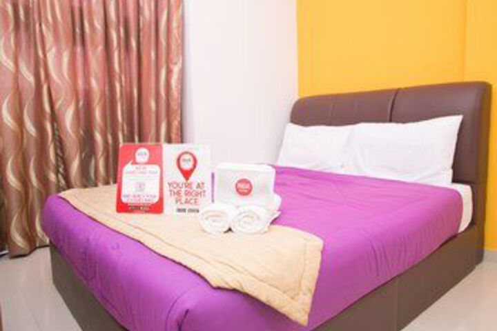 Room 4 of 24