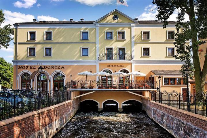 Hotel Bończa