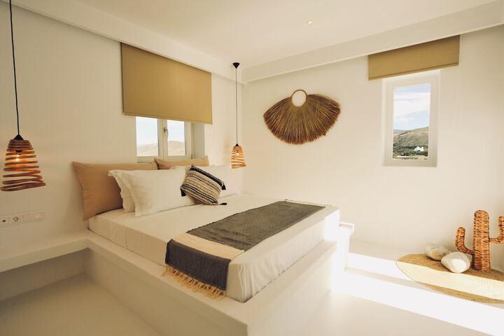 Room 4 of 31