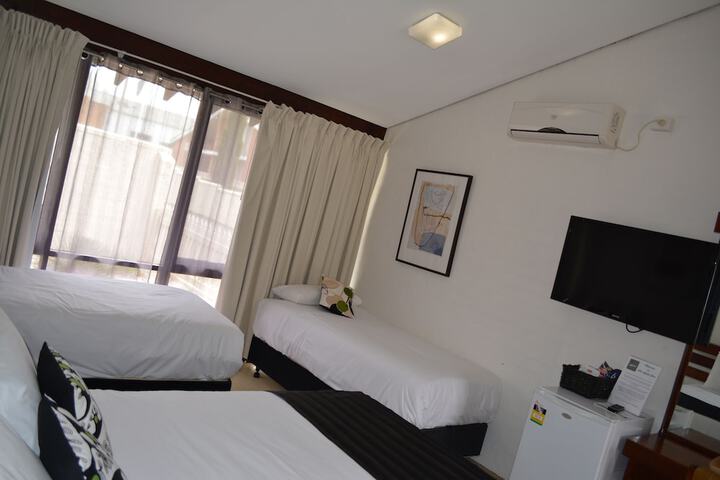 Room 9 of 51