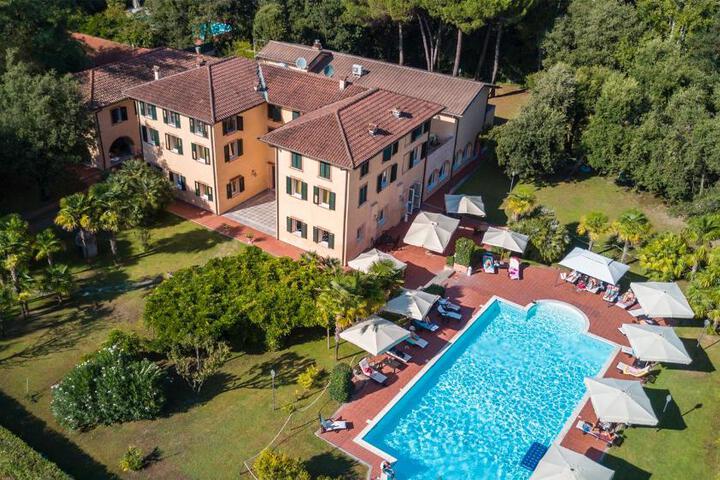 Hotel Cavalieri Del Mare
