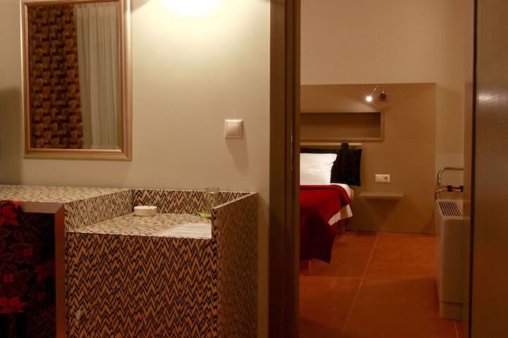 Room 12 of 45