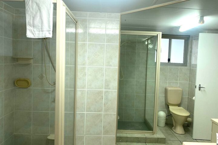 Room 25 of 113