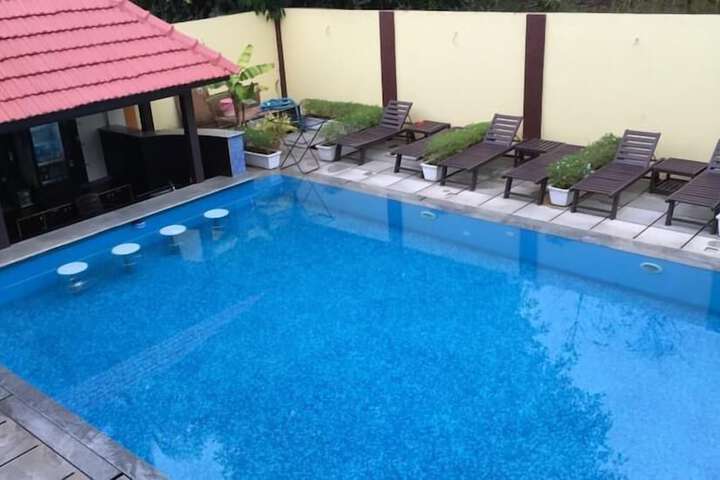 Pool 16 of 23