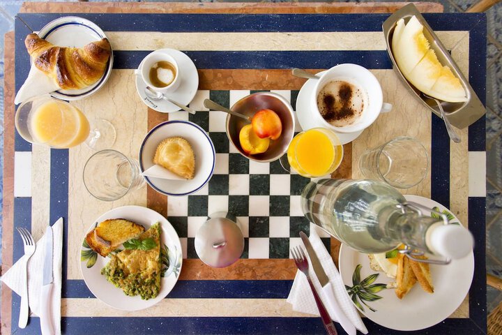 Breakfast/Coffee Service 45 of 53