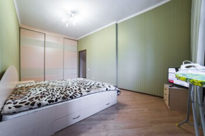 Room 17 of 43