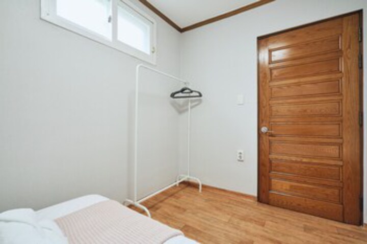 Room 29 of 45