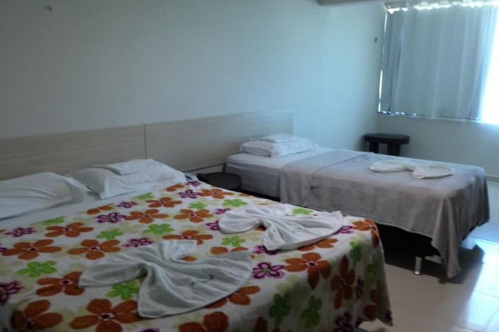 Room 33 of 72