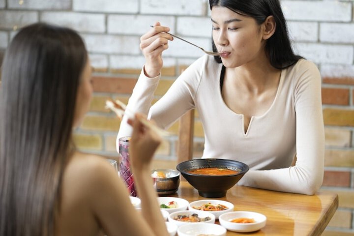 Dining 92 of 100