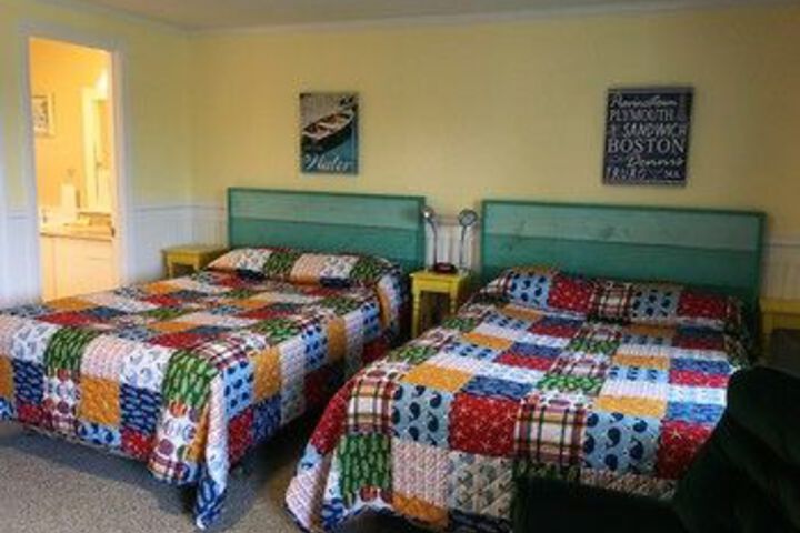Room 14 of 28