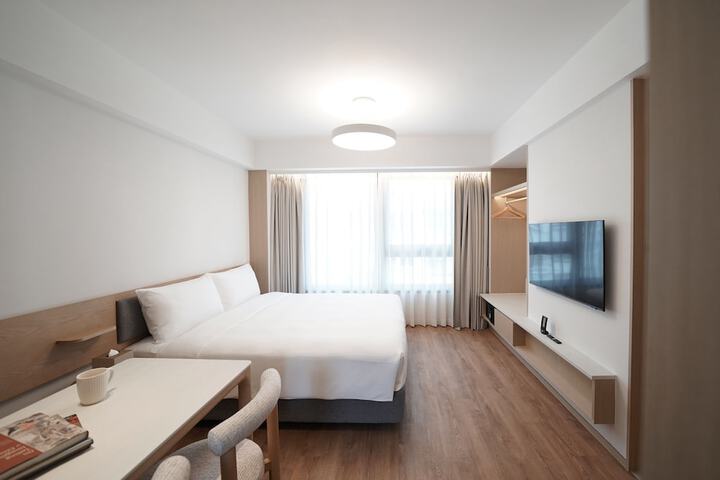Room 14 of 41