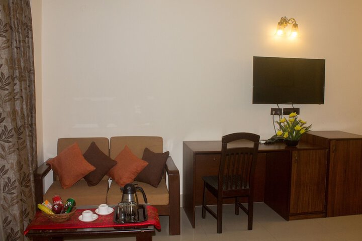 Room 47 of 96