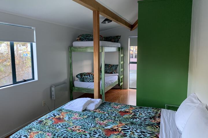 Room 18 of 44