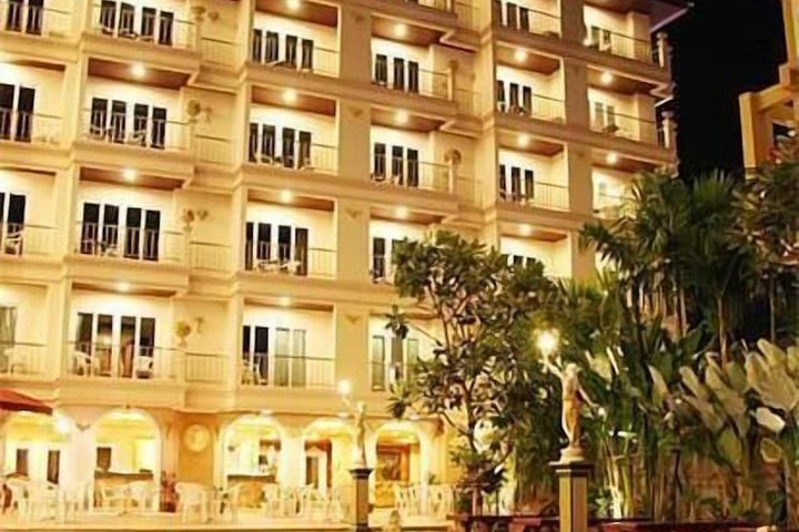 Hotel 35 of 35
