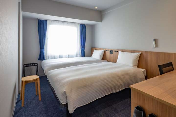 Room 7 of 39